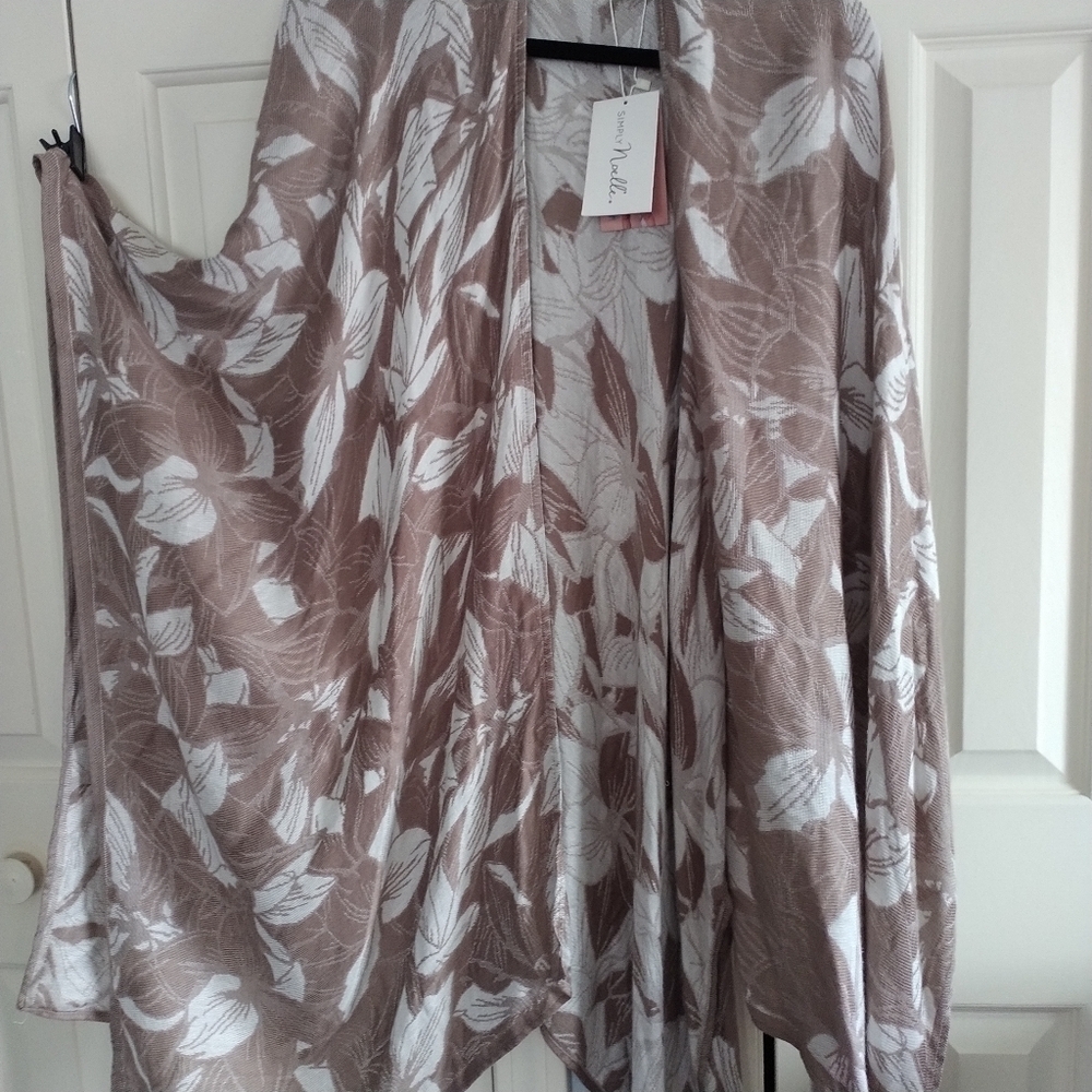 Simply Noelle Kimono Poncho Cape Shawl Wrap Taupe and Cream One Size - Picture 10 of 11